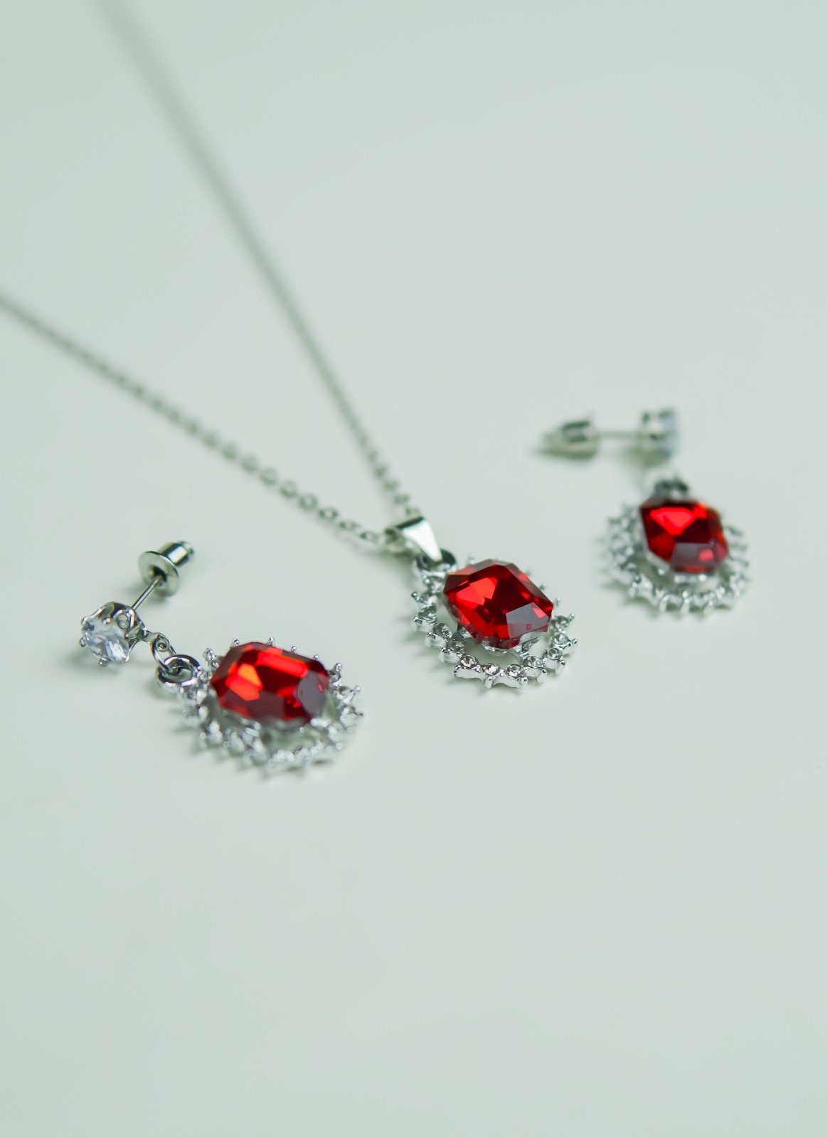 Square Pearl Set - Image 3