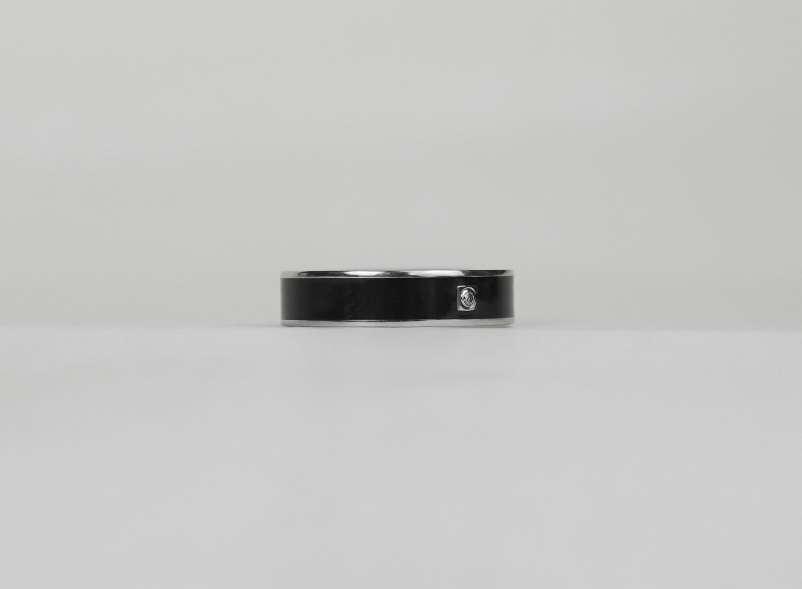 Black - Image 4